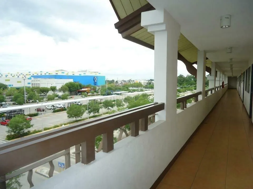 Alles One Oasis Condo Davao Near Sm Mall With Wifi 0*,